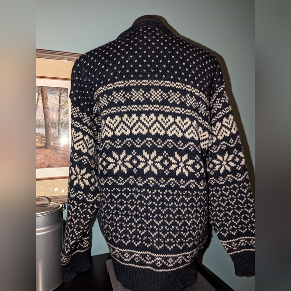 L.L. Bean vintage wool blend cardigan, size Large - Picture 3 of 9